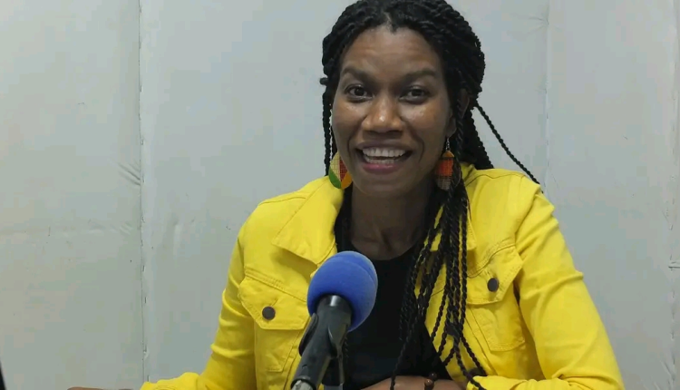 PORTRAIT AMEN ASSIGNON, LA JOURNALISTE TOGOLAISE GRIOTTE D'UNE AFRIQUE QUI GAGNE