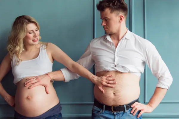 Syndrome de la couvade : Ce phénomène qui touche inconsciemment plus de 20% de futurs pères 