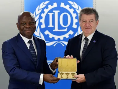 Gilbert Fossoun Houngbo prend officiellement fonction comme Directeur de l'OIT