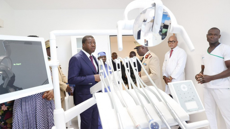 Modernisation du système de santé au Togo :  L'inauguration de Dogta-Lafiè et l'acquisition d'un nouveau scanner annoncent les couleurs